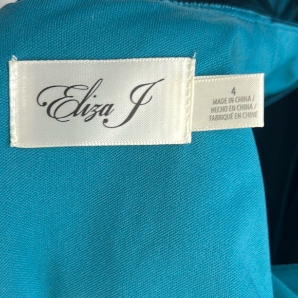 ELIZA J, Sexy BodyCon Women's Asymmetrical-Hem Stretch-Velvet Dress, EUC, Size 4 - Picture 3 of 15